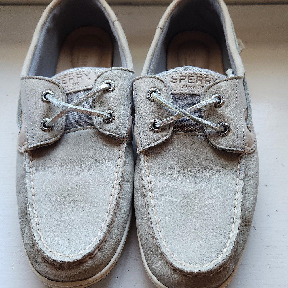 Like New Silver Sperry Boat Shoes Size 8